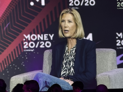 AppleのApple Pay＆Apple Wallet担当 ヴァイスプレジデントであるJennifer Bailey（ジェニファー・ベイリー）氏