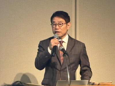 フューチャー 代表取締役会長 金丸恭文氏