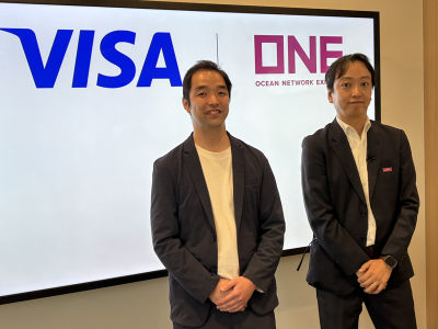 左からVisaの法人ソリューションズディレクター 細谷淳司氏、Ocean Network Express Pte. Ltd.（ONE）Deputy General Manager / Strategic Yield Management 神嵜 芳彰氏