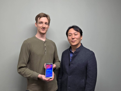 （左：CTOミケルソン 大波、 右：代表取締役 金 昌鎭）